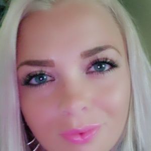 Meet your Posher, Kasey